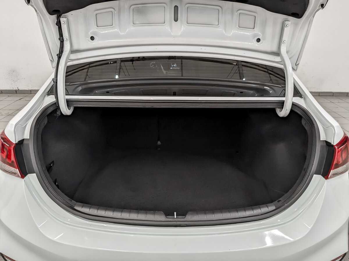 Б/У Хендай Солярис 2017 года. Фото: #9