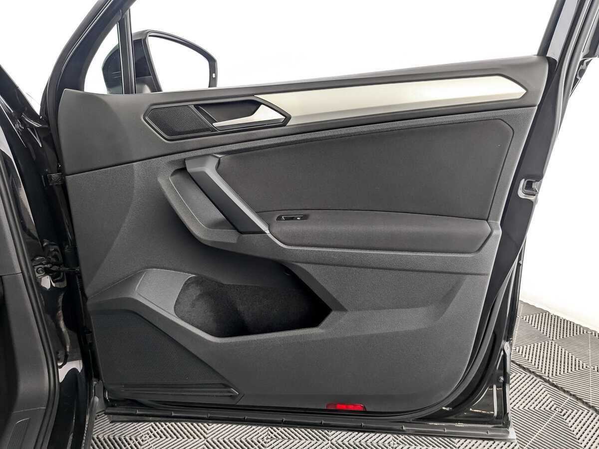Volkswagen Tiguan 2020 года с пробегом. Фото: #23