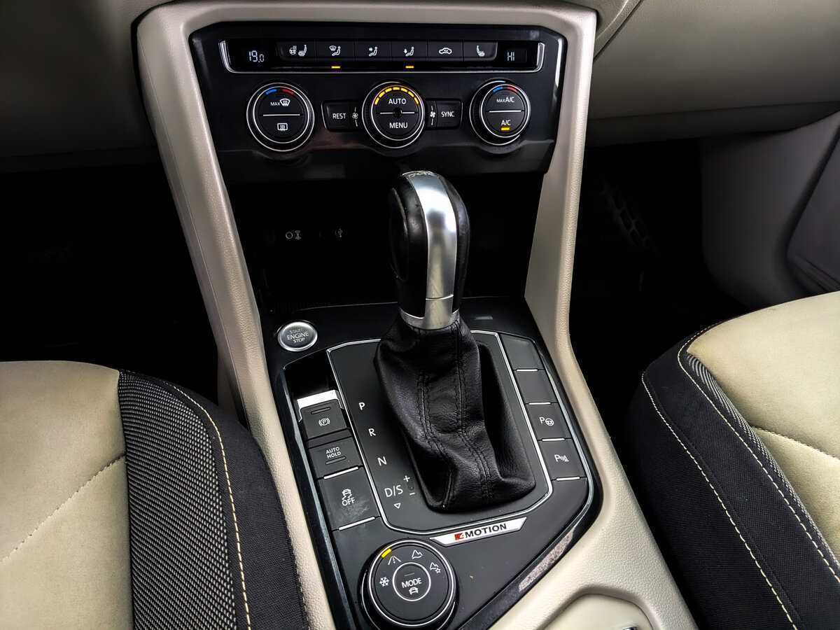 Volkswagen Tiguan 2017 года с пробегом. Фото: #24
