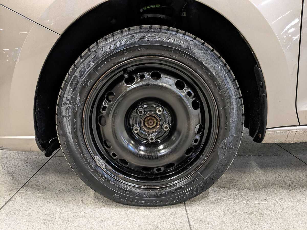 Б/У Фольксваген Поло 2021 года. Фото: #11