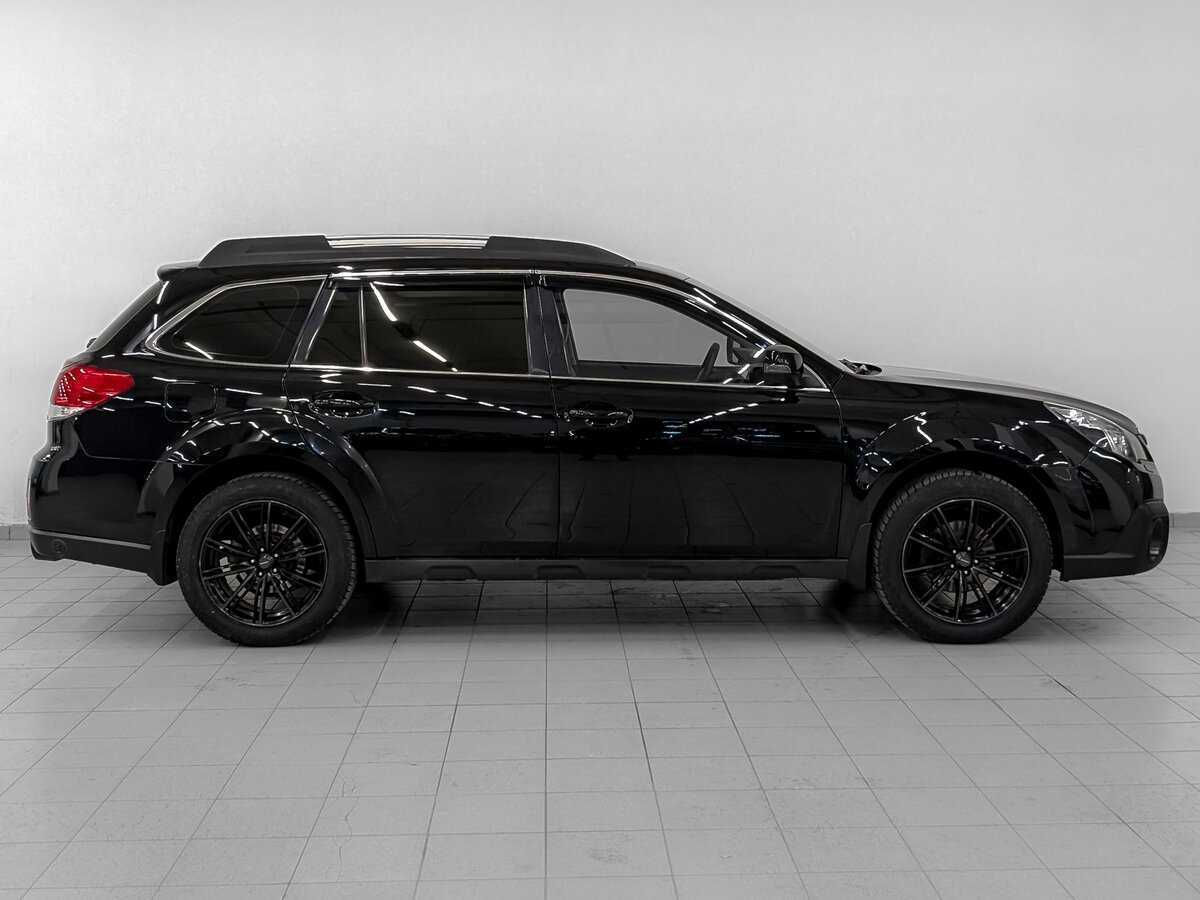 Б/У Субару Аутбэк 2013 года. Фото: #3