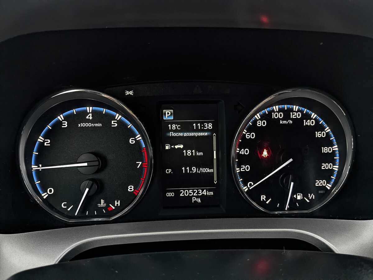 Toyota RAV4 2018 года с пробегом. Фото: #13