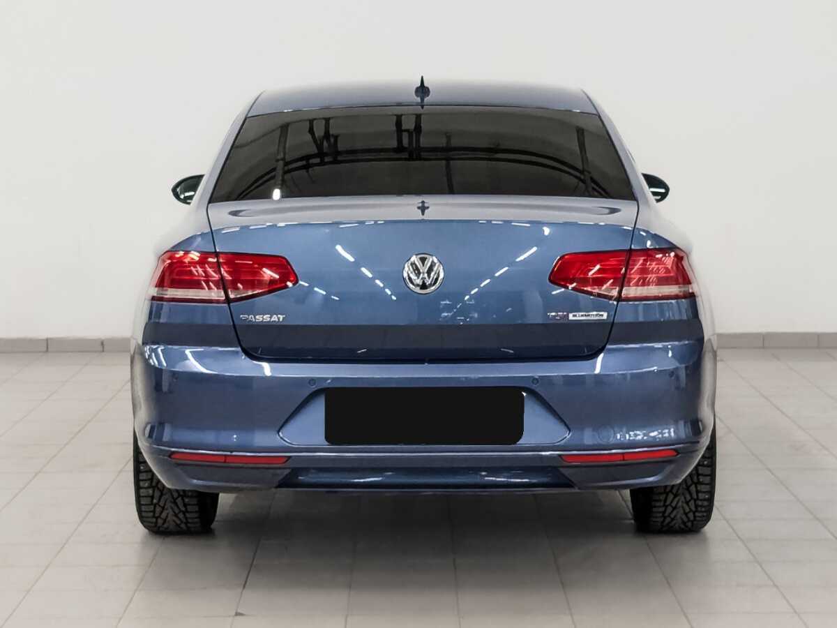 Б/У Фольксваген Пассат 2015 года. Фото: #5