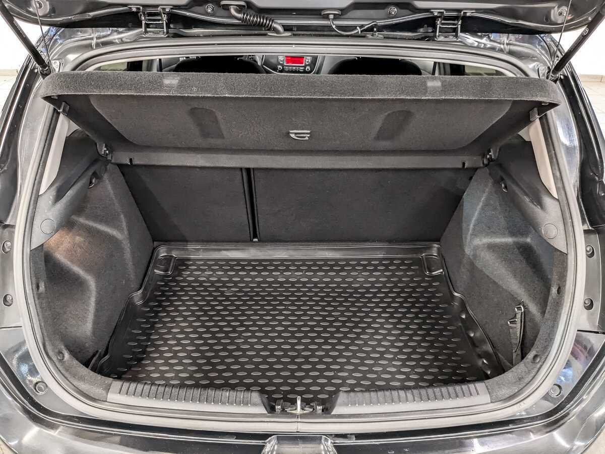 Б/У Киа Сид 2015 года. Фото: #9