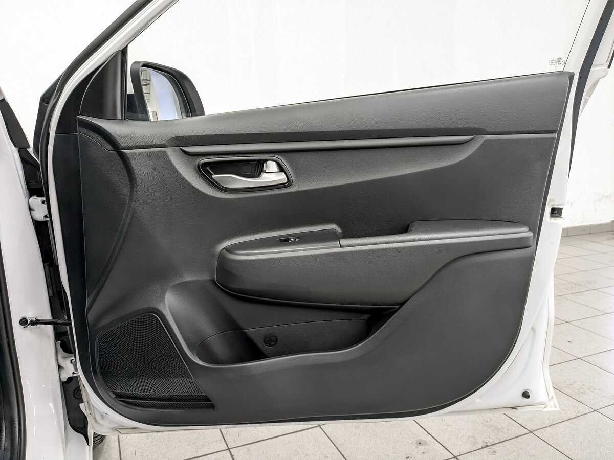 Kia Rio 2021 года с пробегом. Фото: #23
