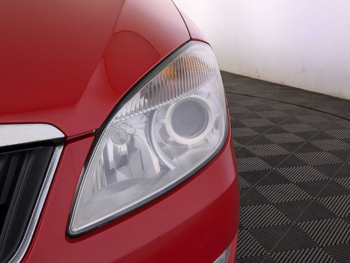 Б/У Шкода Фабия 2013 года. Фото: #10