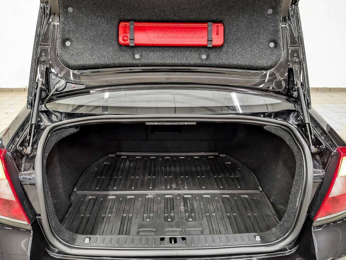 Б/У Вольво С80 2013 года. Фото: #9