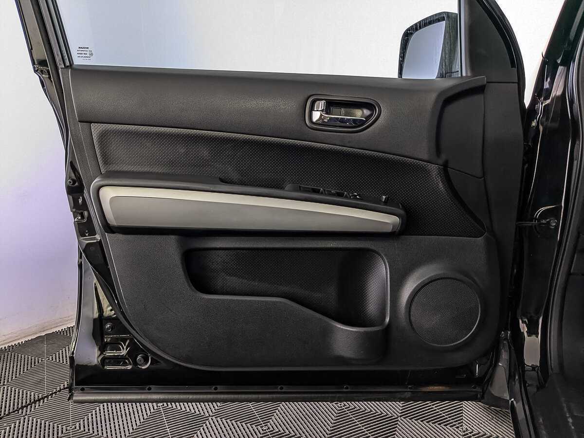 Б/У Ниссан Икс-Трейл 2014 года. Фото: #18