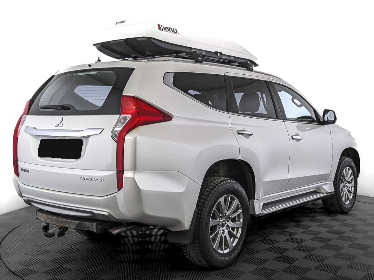 Mitsubishi Pajero Sport 2018 года с пробегом. Фото: #4