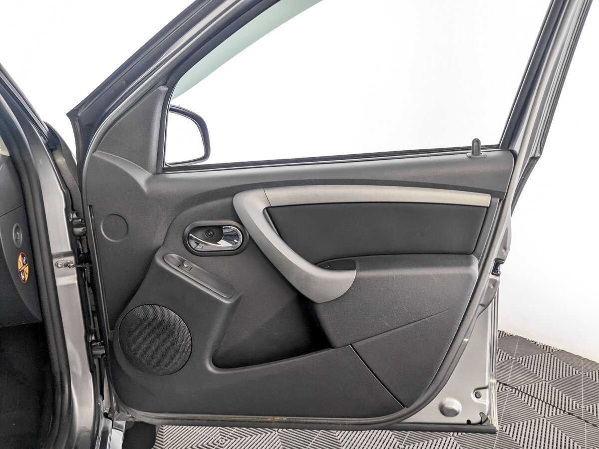 Б/У Рено Дастер 2019 года. Фото: #23