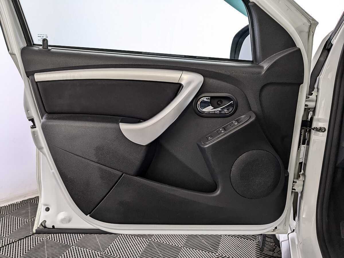 Б/У Ниссан Террано 2021 года. Фото: #18