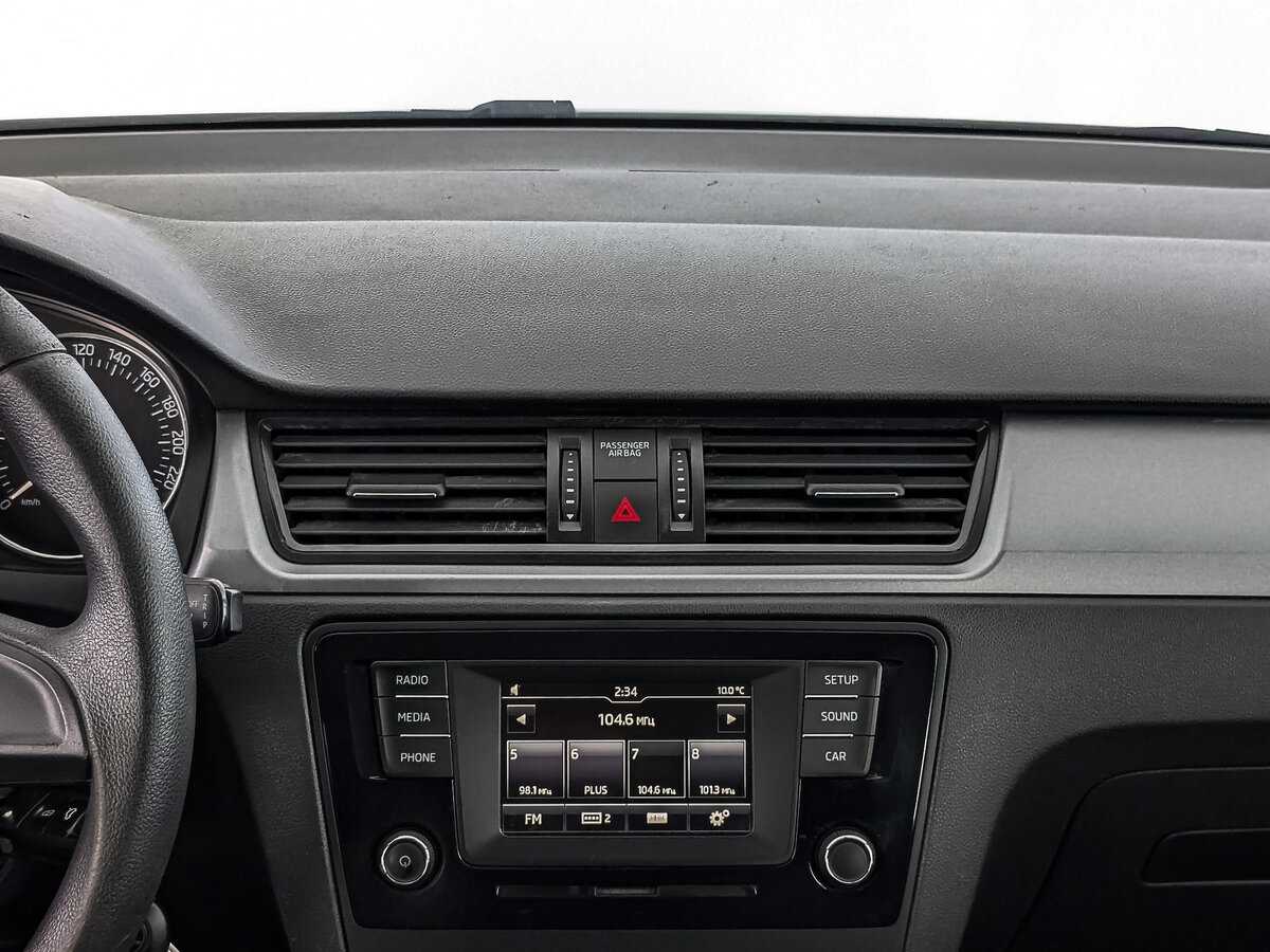 Б/У Шкода Рапид 2017 года. Фото: #14