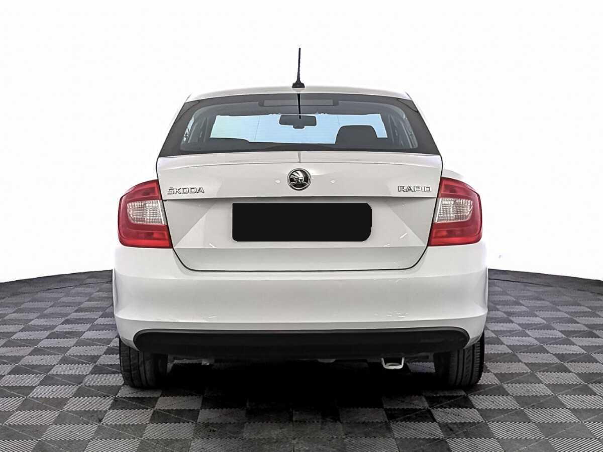 Б/У Шкода Рапид 2017 года. Фото: #5