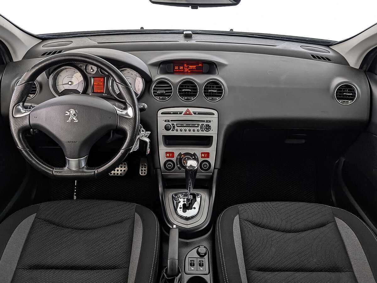 Б/У Пежо 408 2016 года. Фото: #11