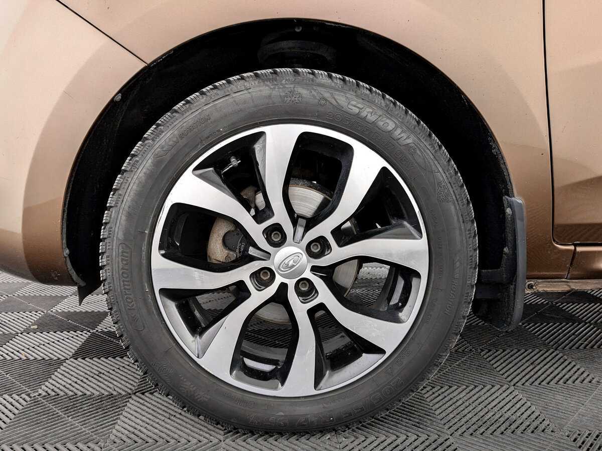 Б/У Лада (ВАЗ) ИКСРЭЙ 2017 года. Фото: #17