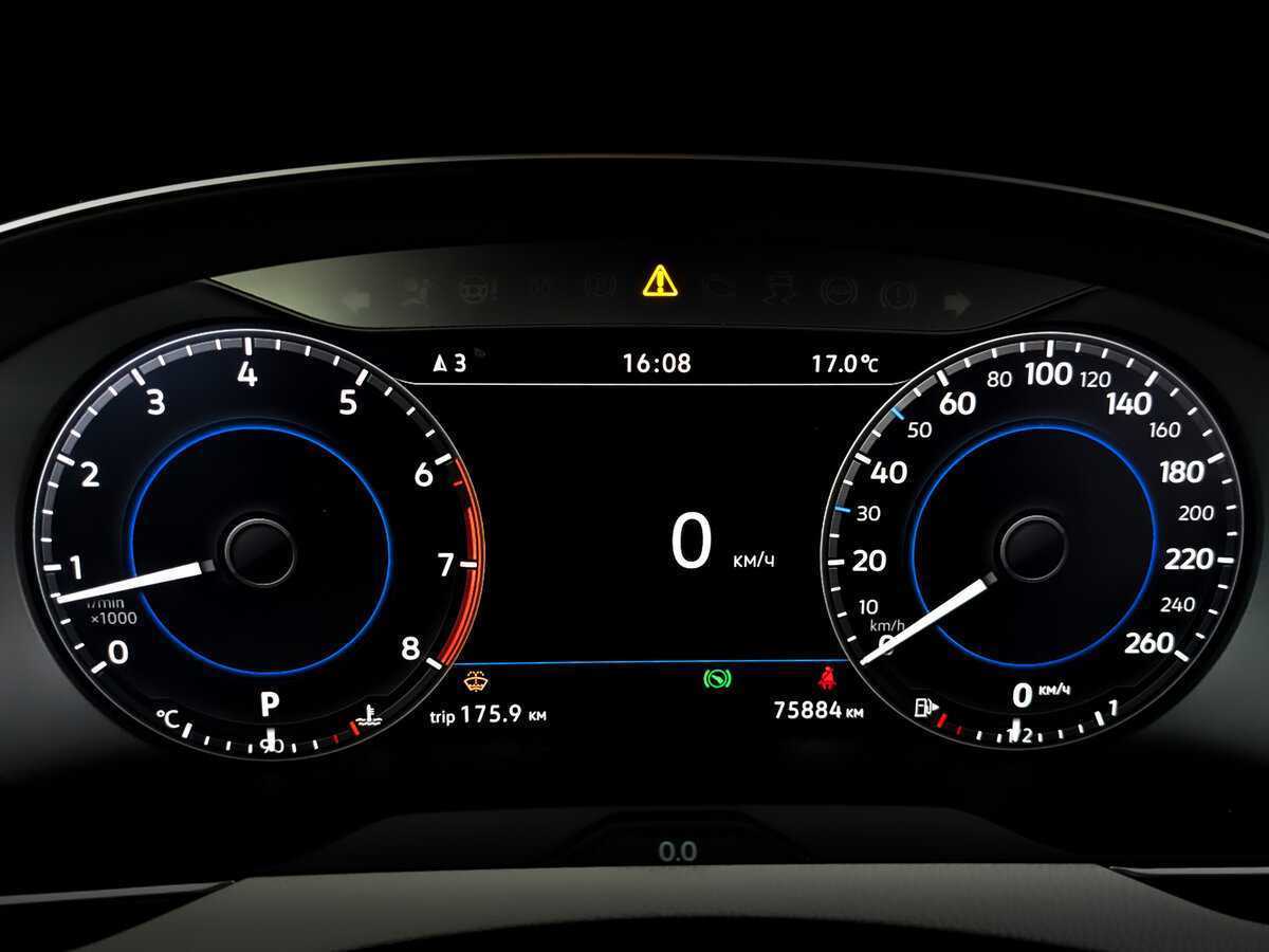 Volkswagen Passat 2017 года с пробегом. Фото: #12