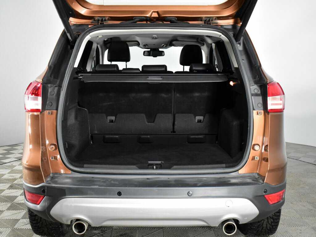 Б/У Форд Куга 2016 года. Фото: #15