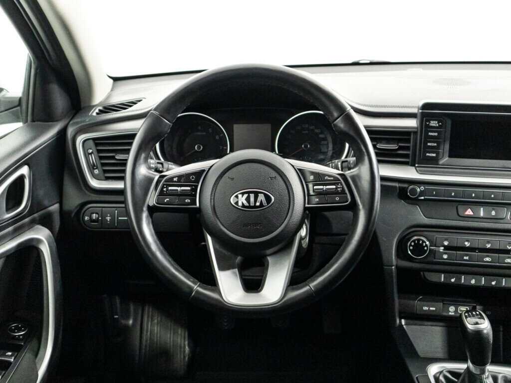 Б/У Киа Сид 2019 года. Фото: #17