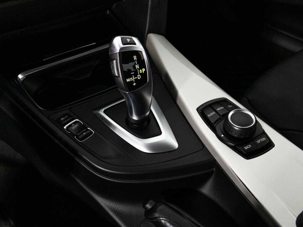 BMW 3 серии 2013 года с пробегом. Фото: #16