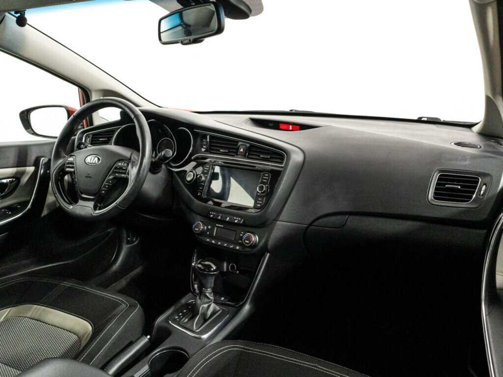 Б/У Киа Сид 2015 года. Фото: #8