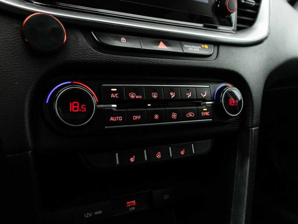 Kia Ceed 2021 года с пробегом. Фото: #19