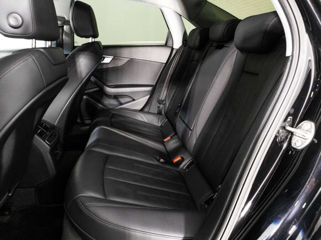 Audi A4 2016 года с пробегом. Фото: #9