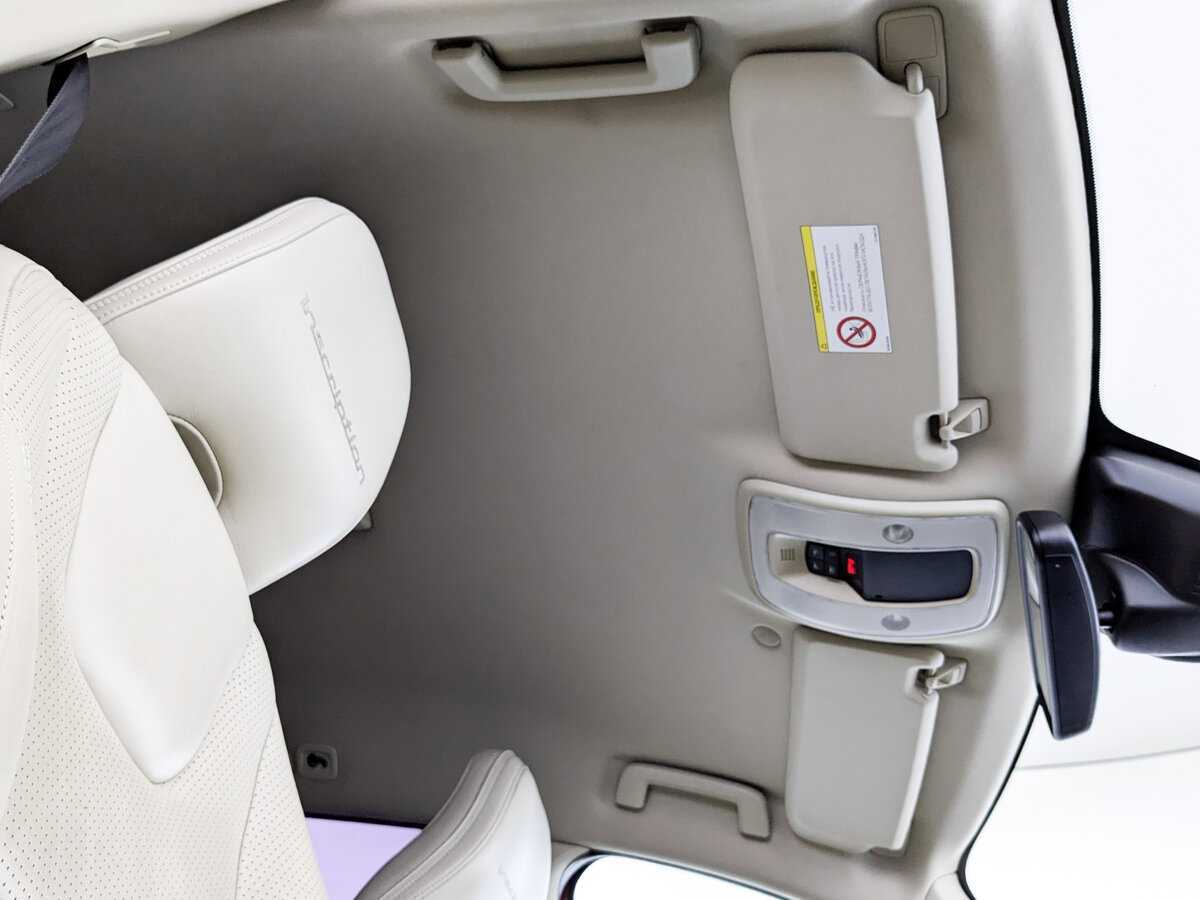 Б/У Вольво ИксЦ60 2013 года. Фото: #20