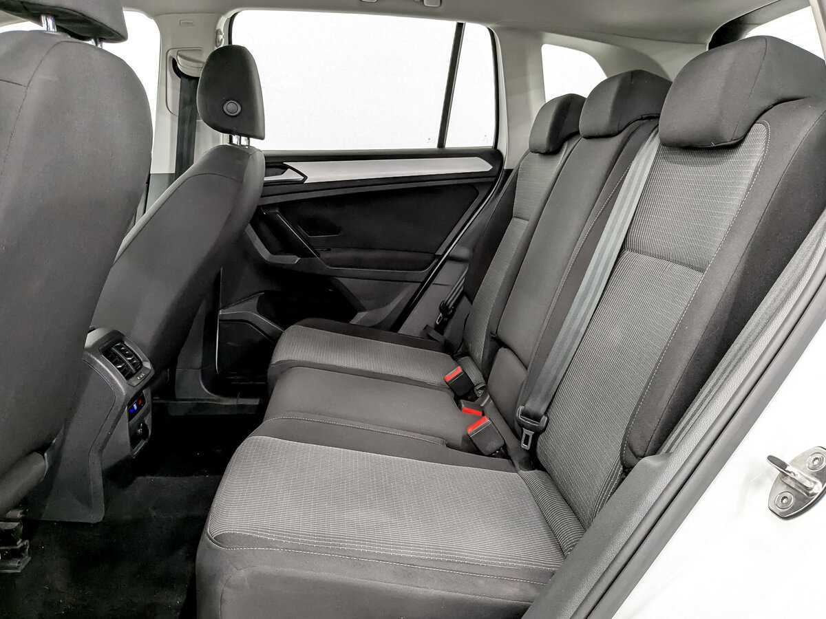 Volkswagen Tiguan 2021 года с пробегом. Фото: #11