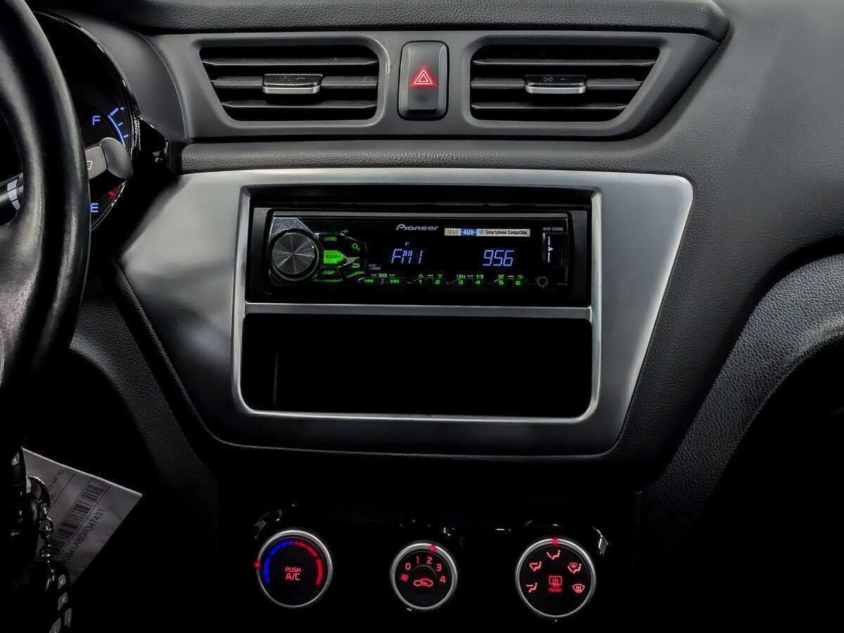 Б/У Киа Рио 2015 года. Фото: #14