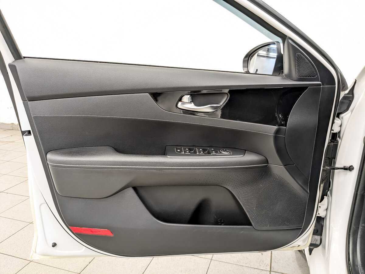 Б/У Киа Церато 2019 года. Фото: #16