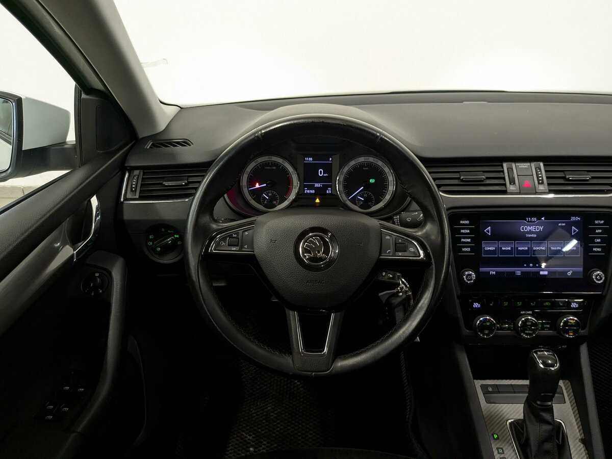 Б/У Шкода Октавия 2017 года. Фото: #18