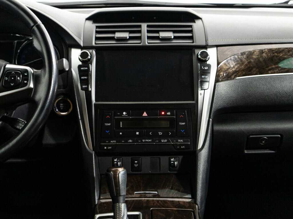 Toyota Camry 2017 года с пробегом. Фото: #13