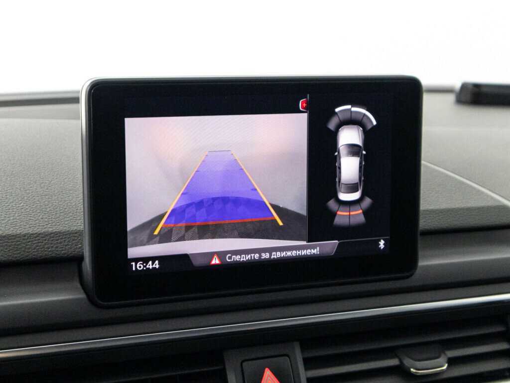 Audi A4 2015 года с пробегом. Фото: #14