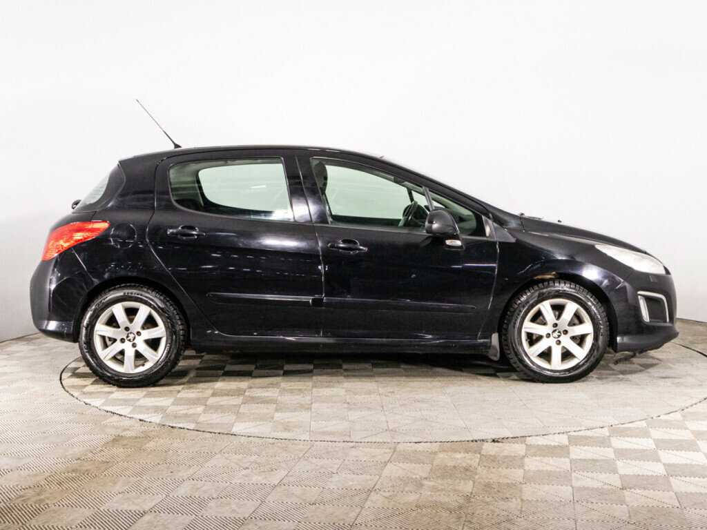 Б/У Пежо 308 2012 года. Фото: #3