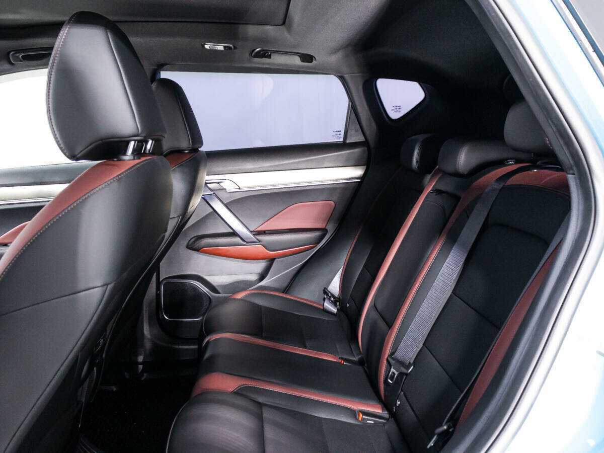 Geely Coolray 2023 года с пробегом. Фото: #9