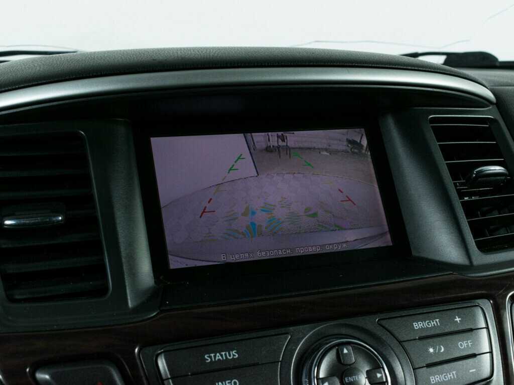 Б/У Ниссан Патфайндер 2015 года. Фото: #18