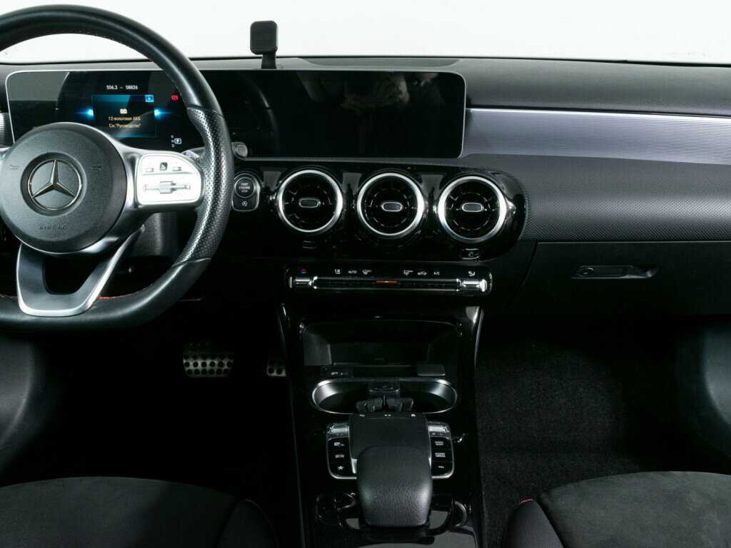 Mercedes-Benz A-Класс 2018 года с пробегом. Фото: #8