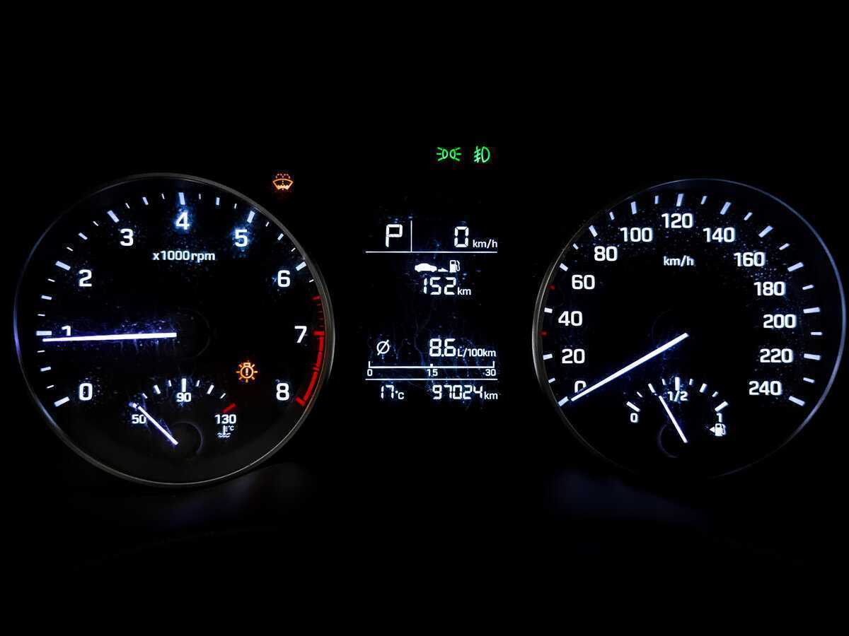 Б/У Хендай Елантра 2017 года. Фото: #12