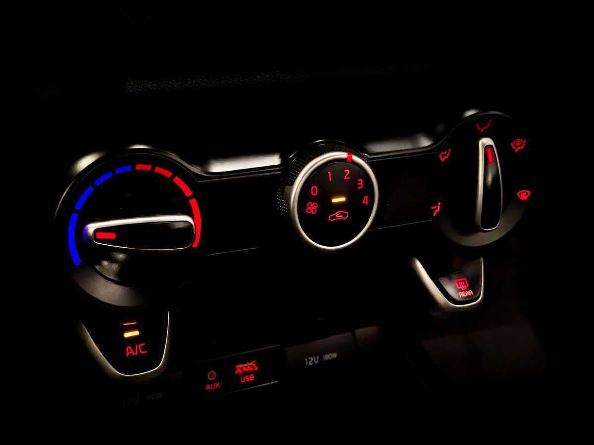 Б/У Киа Рио 2020 года. Фото: #22