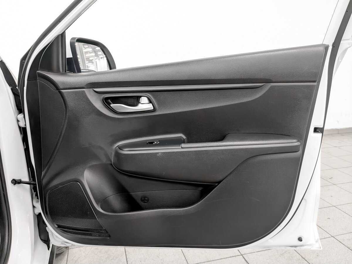 Б/У Киа Рио 2020 года. Фото: #19