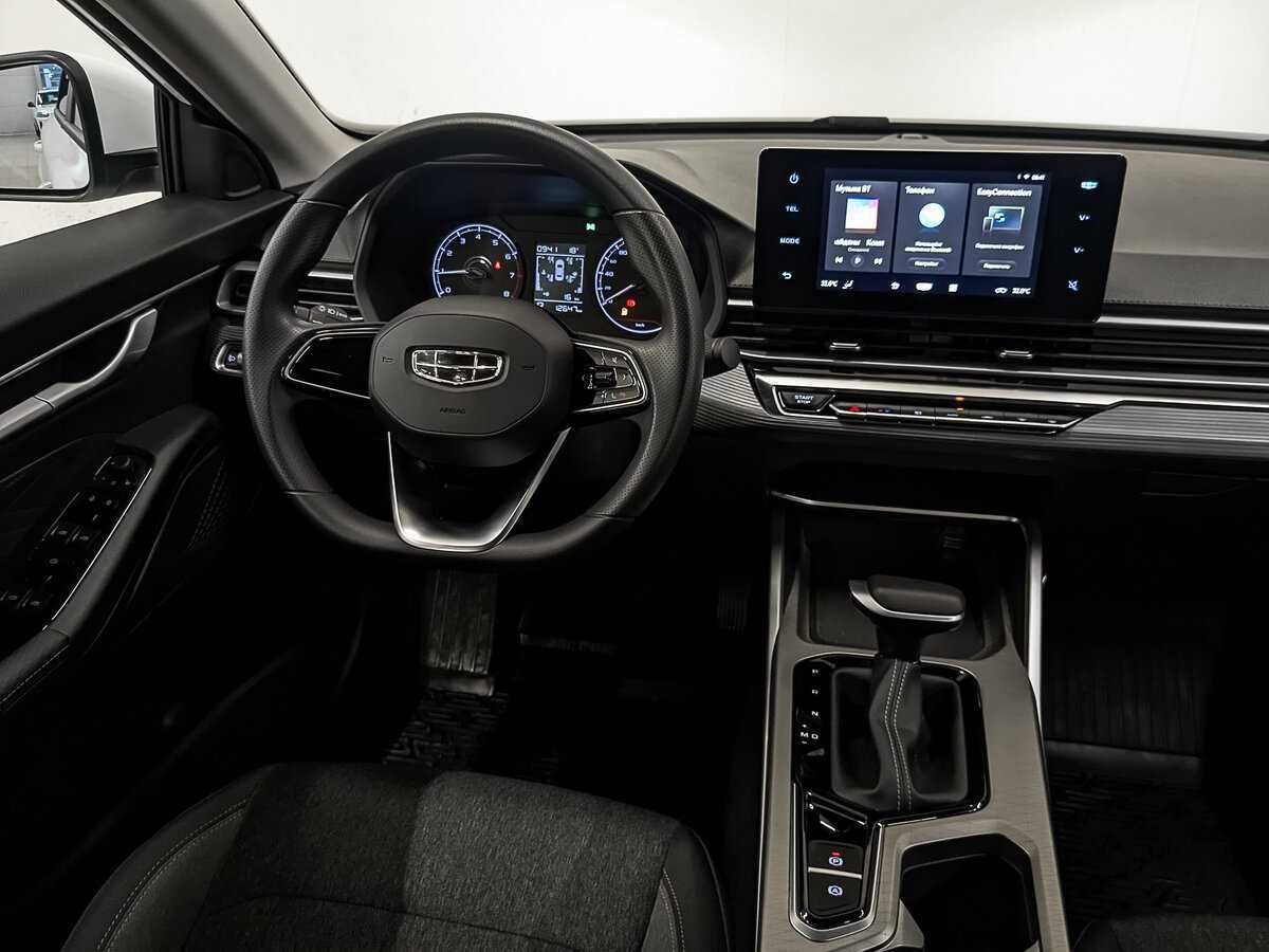 Geely Emgrand 2024 года с пробегом. Фото: #24