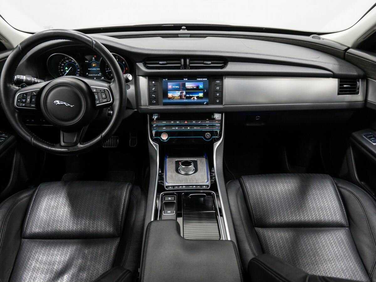 Jaguar XF 2016 года с пробегом. Фото: #10