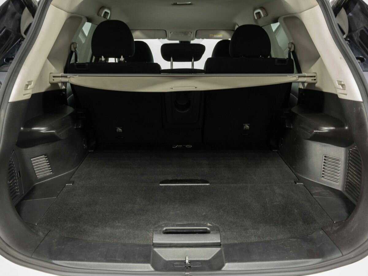 Б/У Ниссан Икс-Трейл 2017 года. Фото: #23