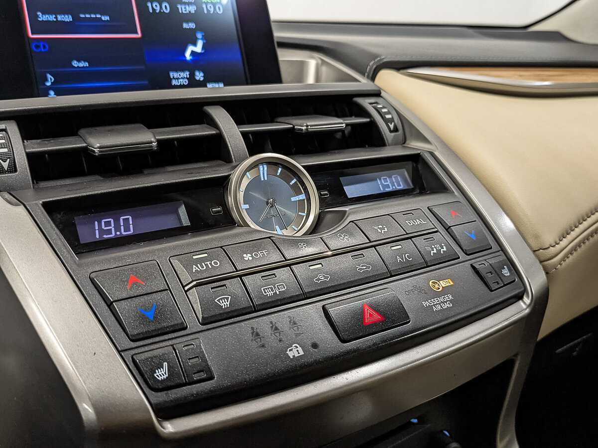 Lexus NX 2016 года с пробегом. Фото: #20