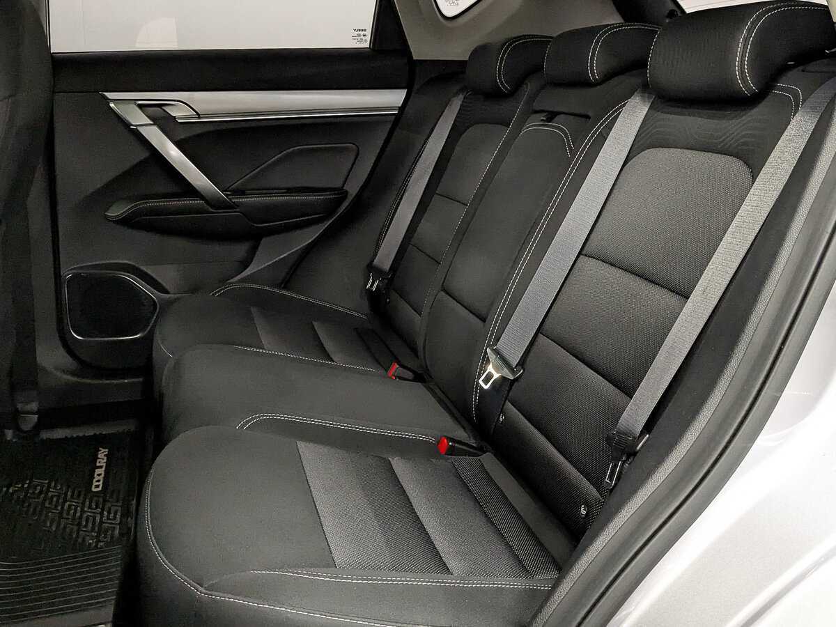 Б/У Джили Кулрэй 2020 года. Фото: #17