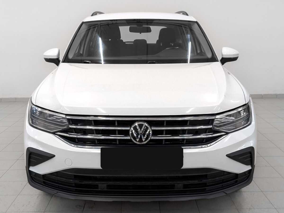 Volkswagen Tiguan 2021 года с пробегом. Фото: #1
