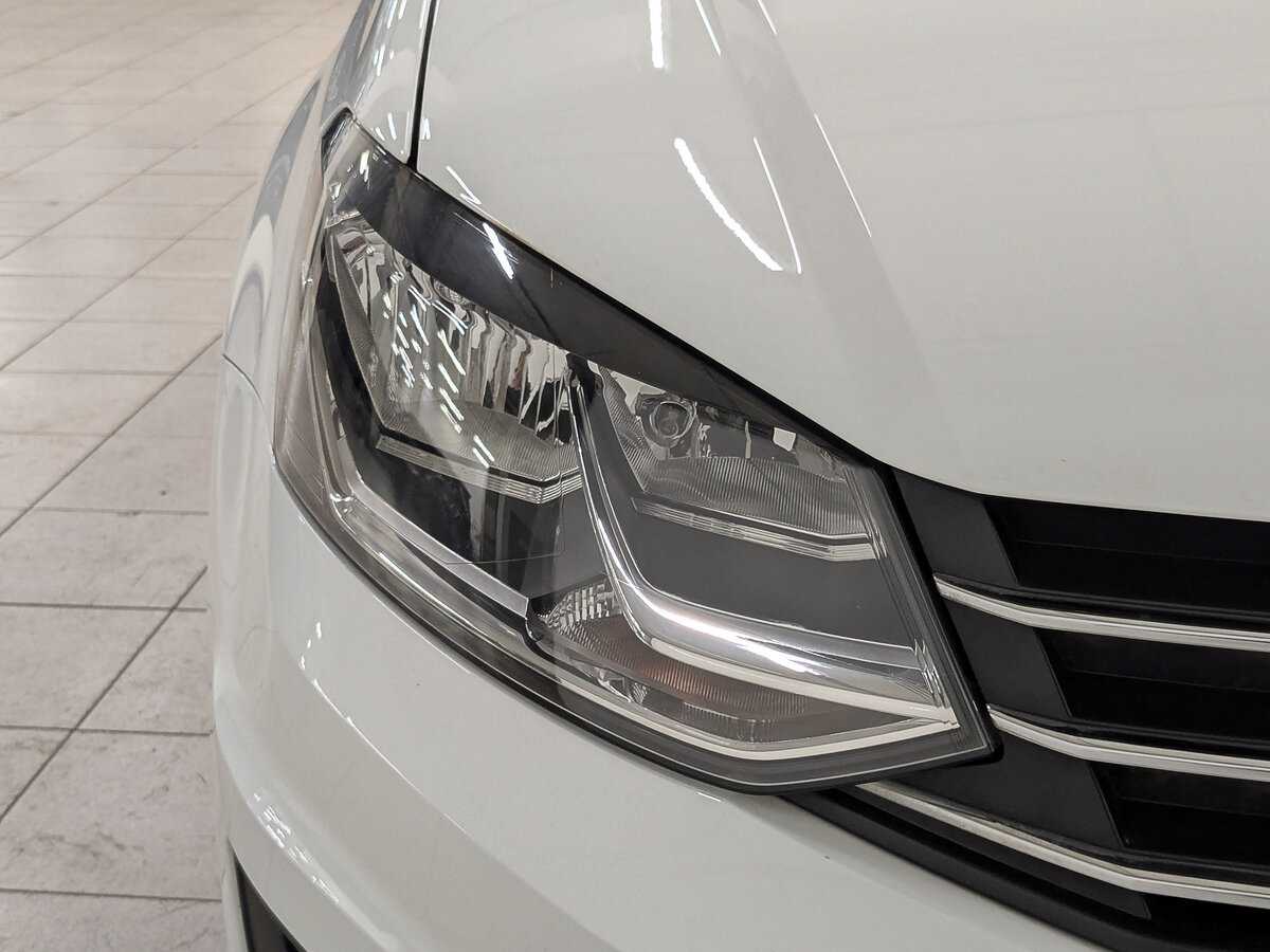 Б/У Фольксваген Поло 2018 года. Фото: #10