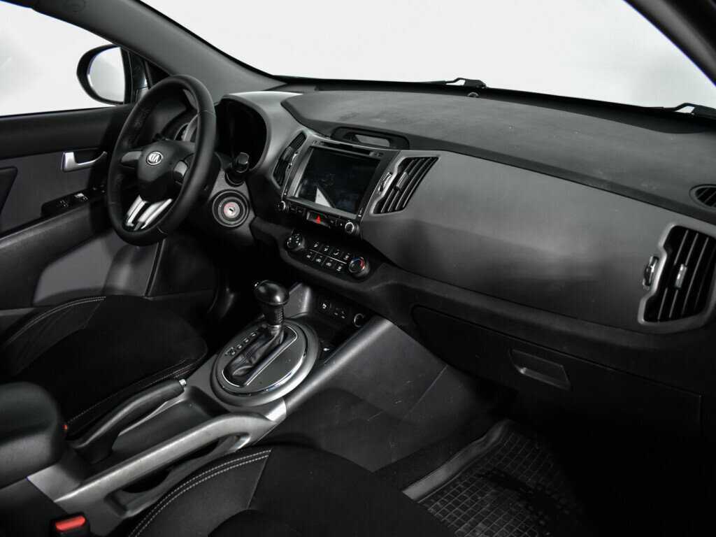 Б/У Киа Спортейдж 2015 года. Фото: #10