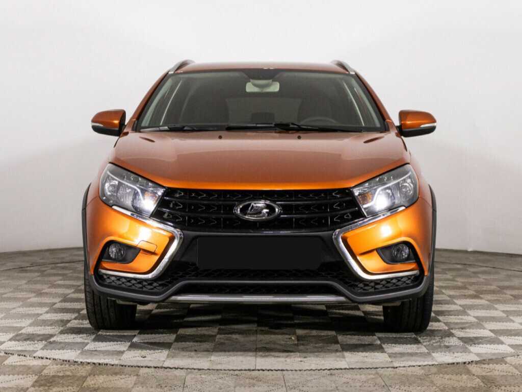 Б/У Лада (ВАЗ) Веста 2018 года. Фото: #1