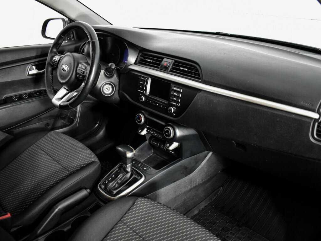 Б/У Киа Рио 2018 года. Фото: #9